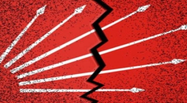 CHP'de deprem! 3 bin 631 kişi üyelikten çıkarıldı CHP'de deprem! 3 bin 631 kişi üyelikten çıkarıldı