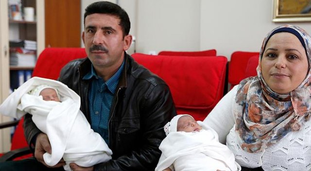 Çocukları olmayan Suriyeli çiftin Türkiye'de ikiz bebeği oldu