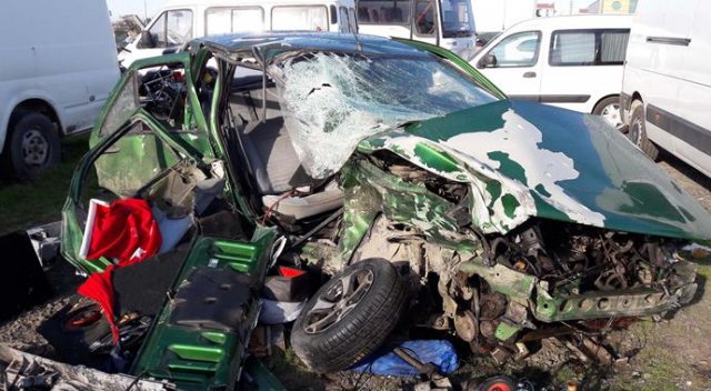 Çorlu&#039;da feci kaza, 2 kişi hayatını kaybetti