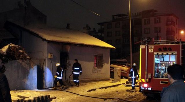 Elazığ'da korkutan yangın Elazığ'da korkutan yangın