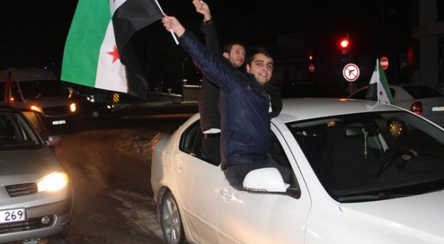 Elazığ'dan ‘Halep’e Yol Açın’ Konvoyu hareket etti Elazığ'dan ‘Halep’e Yol Açın’ Konvoyu hareket etti