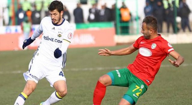 F.Bahçe&#039;de sürpriz takas! Salih gidiyor, yerine...