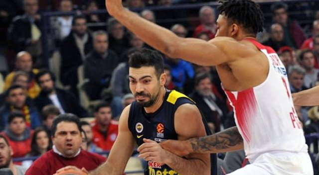 Fenerbahçe deplasmanda Olympiakos'a 71-62 yenildi