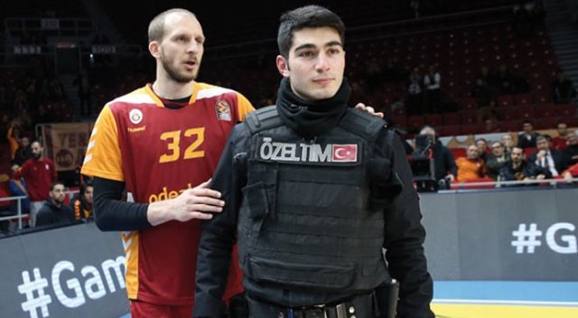Galatasaray - Milan maçından unutulmaz anlar