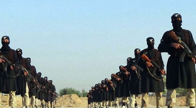 İki bin DEAŞ'lı terörist PKK'ya katıldı İki bin DEAŞ'lı terörist PKK'ya katıldı