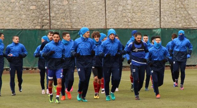 Karabükspor'dan anlamlı bağış Karabükspor'dan anlamlı bağış