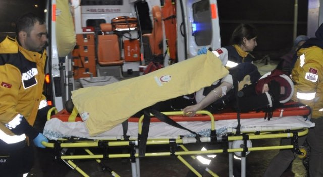 Karda kaymak isterken bacağına inşaat demiri saplandı Karda kaymak isterken bacağına inşaat demiri saplandı