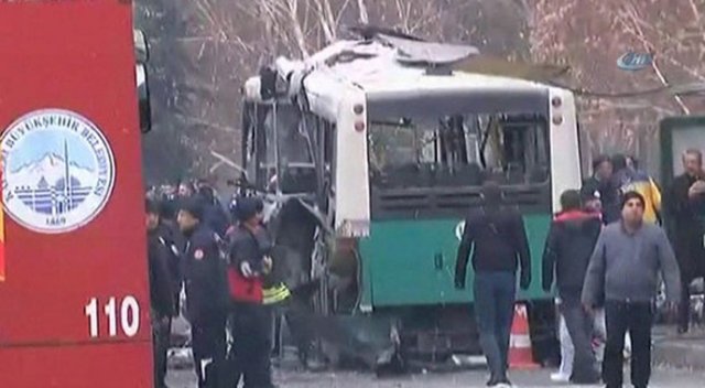 Kayseri'deki patlama bombalı araçtan Kayseri'deki patlama bombalı araçtan