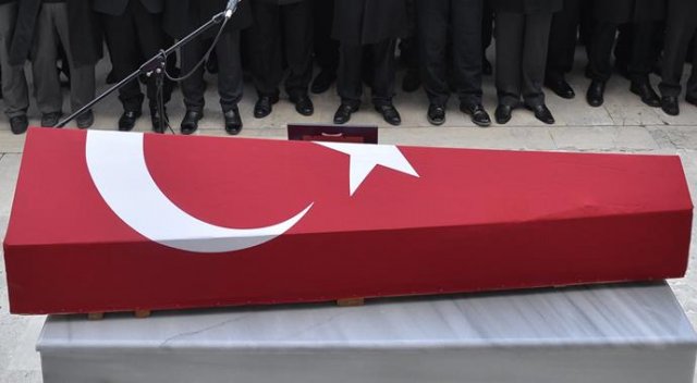 Kayseri şehitleri uğurlandı Kayseri şehitleri uğurlandı
