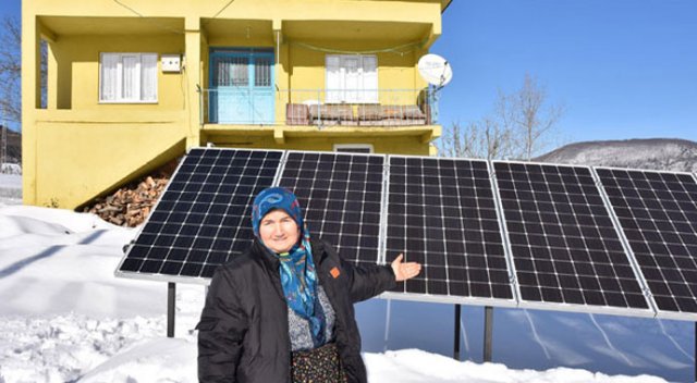 Kezban teyze köyüne güneş enerji santrali kurdu