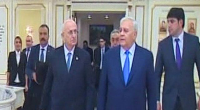 Meclis Başkanı Kahraman, Azeri mevkidaşıyla buluştu Meclis Başkanı Kahraman, Azeri mevkidaşıyla buluştu