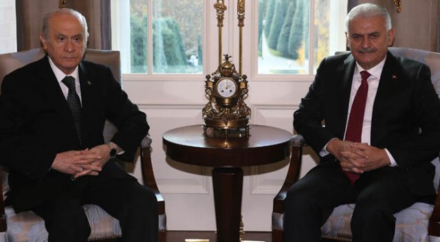 Meclis'te sürpriz görüşme!