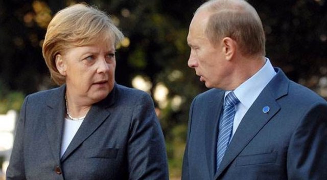 Merkel'den Putin'e 'Halep' çağrısı!