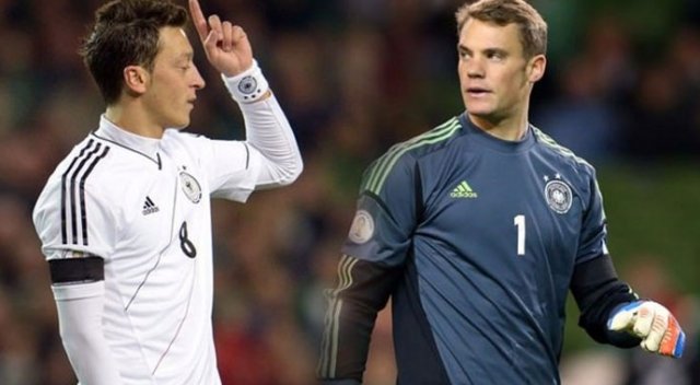 Mesut ve Neuer Twitter'da kapıştı!