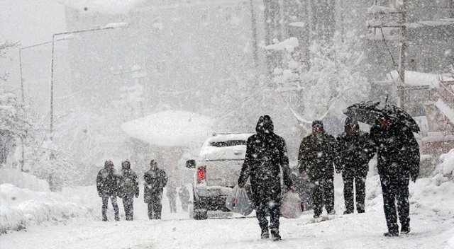 Meteoroloji&#039;den İstanbul için son dakika uyarısı! Yoğun kar yağışı geliyor