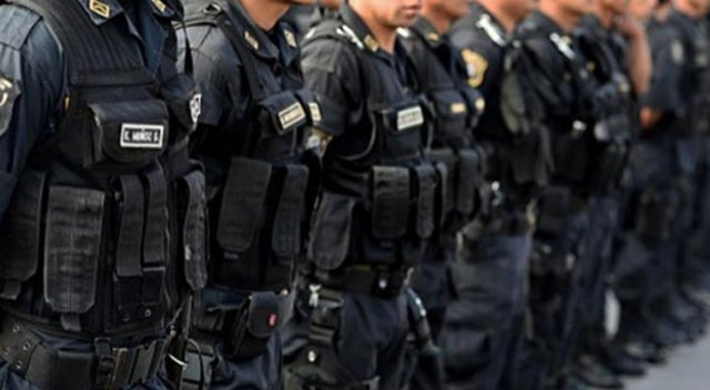 Peru’da polis otobüsü 700 metreden uçuruma uçtu: 12 ölü Peru’da polis otobüsü 700 metreden uçuruma uçtu: 12 ölü