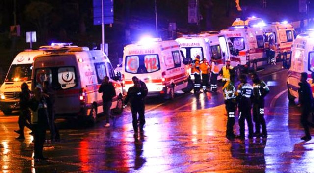 Polisleri tedavi eden hemşireden yürek yakan paylaşım! Polisleri tedavi eden hemşireden yürek yakan paylaşım!