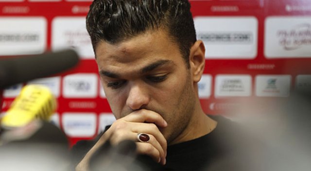 PSG taraftarı Ben Arfa için "Gitsin" dedi