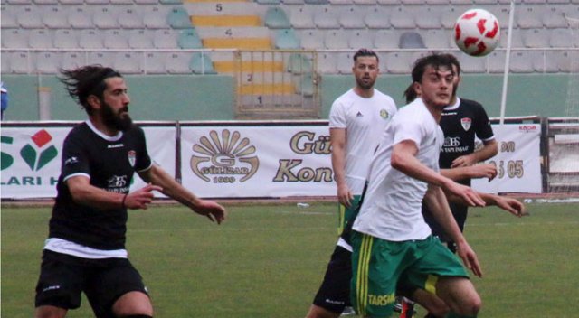 Şanlıurfaspor evinde Manisaspor&#039;u rahat geçti