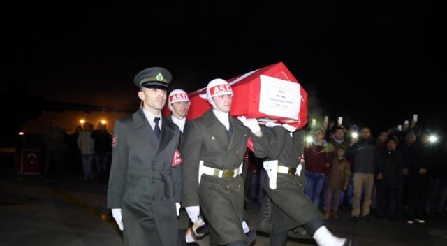 Şehit Özen'in naaşı Kocaeli'ye getirildi