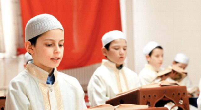 Şehitlere her gün hatim Şehitlere her gün hatim