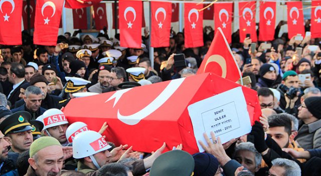 Şehitlerimizi kalbimize gömdük