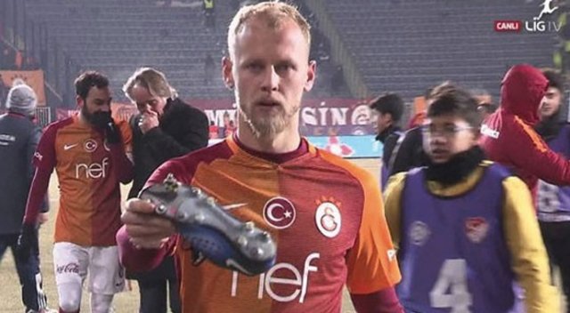 Semih Kaya maç sonu isyan etti! "Yazık günah!" Semih Kaya maç sonu isyan etti! "Yazık günah!"