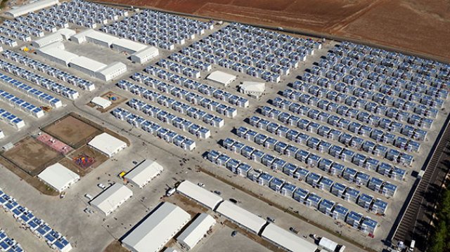 Suriyeliler için 25 bin kişi kapasiteli konteyner kent yarın açılacak