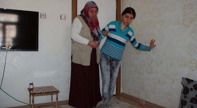 Şurup şişesi 14 yaşındaki kızın hayatını kararttı Şurup şişesi 14 yaşındaki kızın hayatını kararttı
