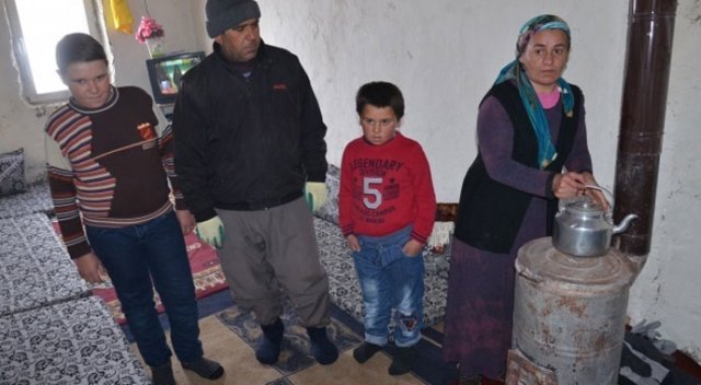 Yüksekovalı annenin çaresizlik gözyaşları Yüksekovalı annenin çaresizlik gözyaşları