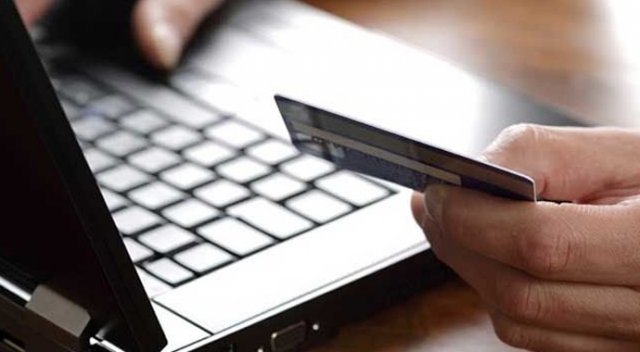 Yurtdışından vergisiz alışveriş sınırı 30 Euro'ya düşürüldü