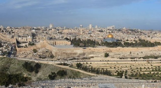 "İsrail ile Hamas arasında her an silahlı çatışma çıkabilir" "İsrail ile Hamas arasında her an silahlı çatışma çıkabilir"