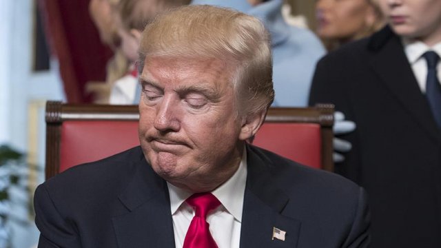 ABD'de federal mahkeme Trump'ın göçmen kararını askıya aldı ABD'de federal mahkeme Trump'ın göçmen kararını askıya aldı