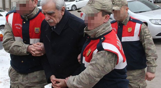 Ahmet Türk İstanbul&#039;a götürüldü