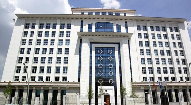 AK Parti'de 'referandum' seferberliği AK Parti'de 'referandum' seferberliği