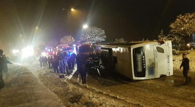 Bartın&#039;da yolcu otobüsünün devrilmesi sonucu 3 kişi öldü
