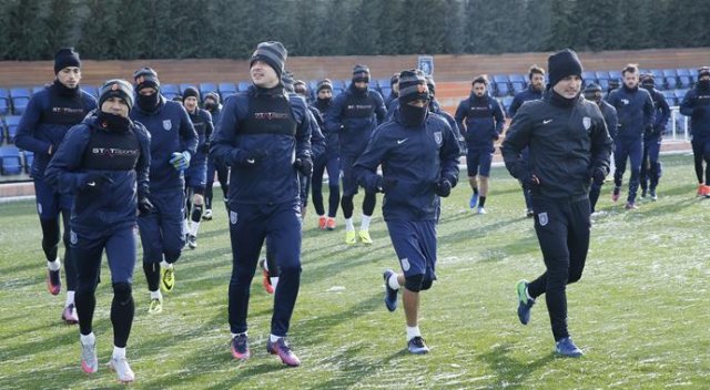 Başakşehir&#039;in konuğu Bursaspor