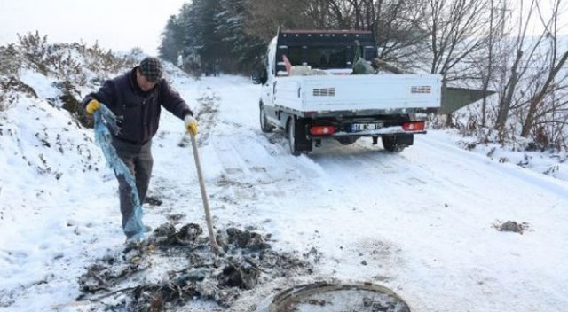 Bolu'da kollektör hatları çöplüğe döndü Bolu'da kollektör hatları çöplüğe döndü