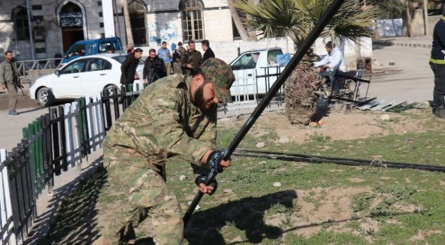 Cerablus’ta DEAŞ’in izleri siliniyor