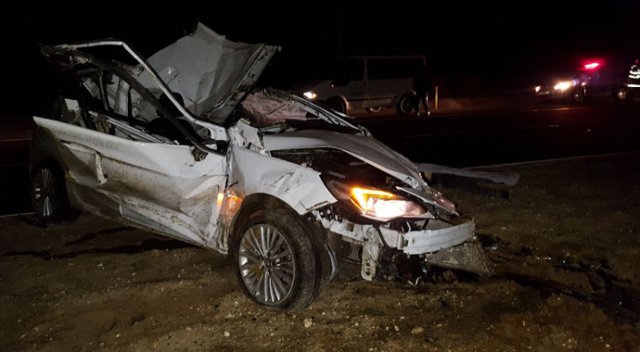 Edirne’de feci kaza: 2 ölü, 1 yaralı Edirne’de feci kaza: 2 ölü, 1 yaralı