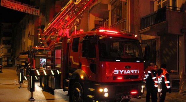 Elazığ&#039;da korkutan ev yangını