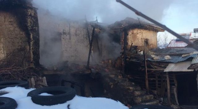 Elektrikli ısıtıcıdan çıkan yangın, 1 kişinin ölümüne sebep oldu Elektrikli ısıtıcıdan çıkan yangın, 1 kişinin ölümüne sebep oldu