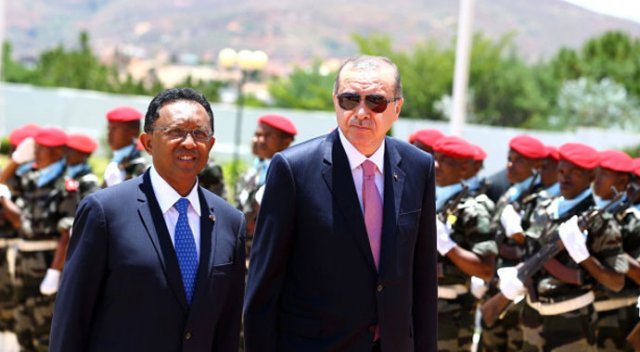 Değişikliğin onay zamanı ve CHP’nin AYM çıkışı soruldu Değişikliğin onay zamanı ve CHP’nin AYM çıkışı soruldu