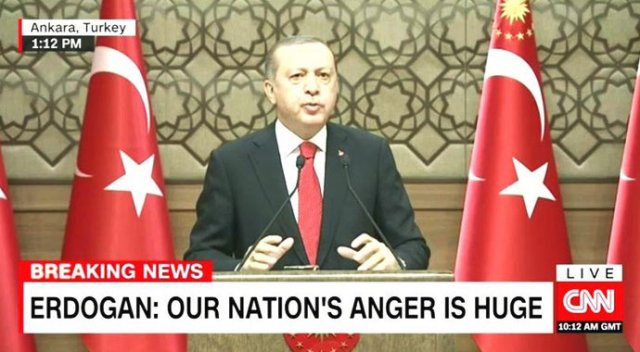 Erdoğan konuşurken CNN canlı yayına geçti Erdoğan konuşurken CNN canlı yayına geçti
