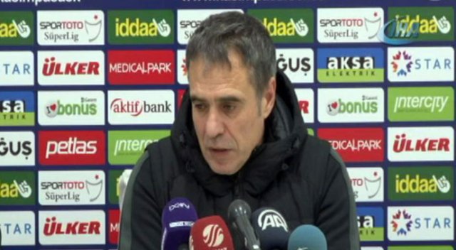 Ersun Yanal: 'Zirveye oynayacak bir takım oluşturmak için devam edeceğiz' Ersun Yanal: 'Zirveye oynayacak bir takım oluşturmak için devam edeceğiz'