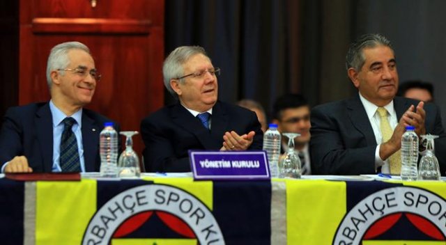 F.Bahçe'nin yeni transferi akşam geliyor! F.Bahçe'nin yeni transferi akşam geliyor!