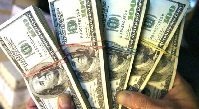 Fitch, Türkiye'nin notunu düşürdü! Fitch, Türkiye'nin notunu düşürdü!