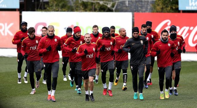 Galatasaray'a sakat futbolculardan iyi haber Galatasaray'a sakat futbolculardan iyi haber