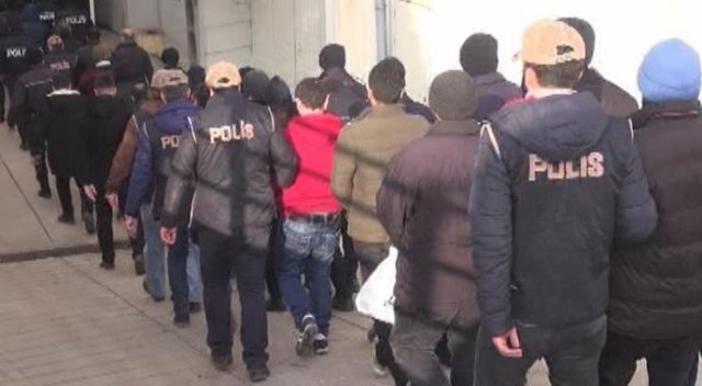 Gaziantep'te Özel Harekat hepsini topladı!