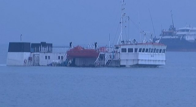 Geminin büyük bölümü battı Geminin büyük bölümü battı